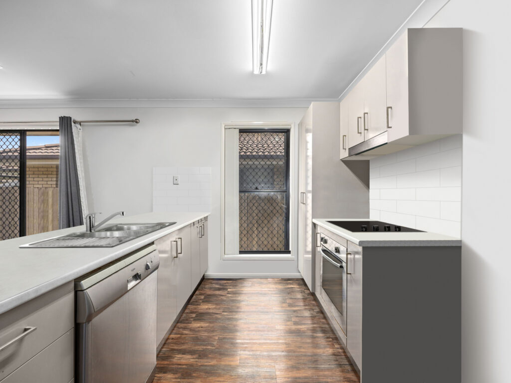 21 Drewett Avenue, Redbank Plains, QLD 4301