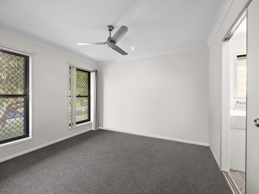 21 Drewett Avenue, Redbank Plains, QLD 4301