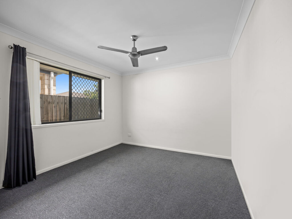 21 Drewett Avenue, Redbank Plains, QLD 4301