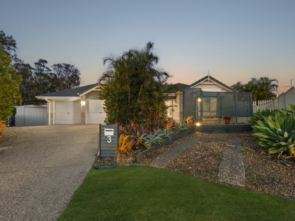 3 Genoa Place, Collingwood Park, QLD 4301