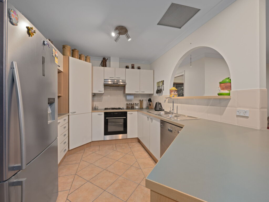 3 Genoa Place, Collingwood Park, QLD 4301