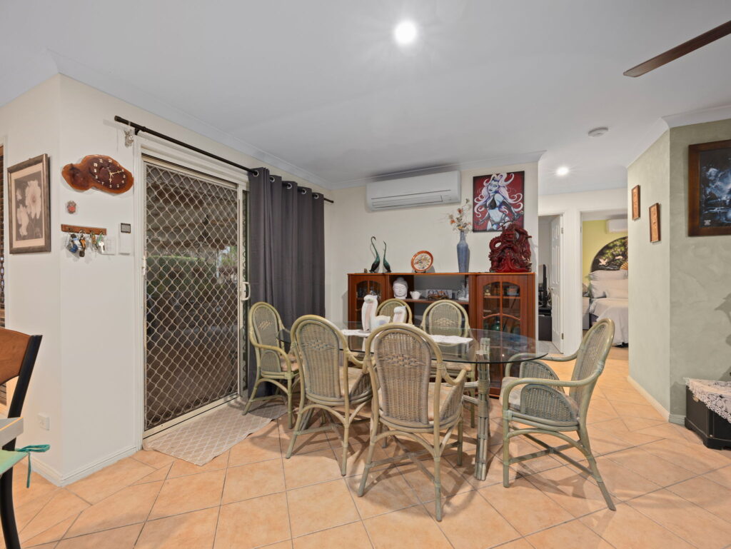 3 Genoa Place, Collingwood Park, QLD 4301