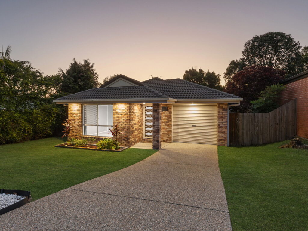 12 Midcrest Lane, Springfield, QLD 4300