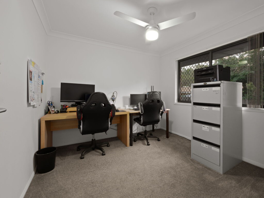 33 Chanel Court, Wulkuraka, QLD 4305