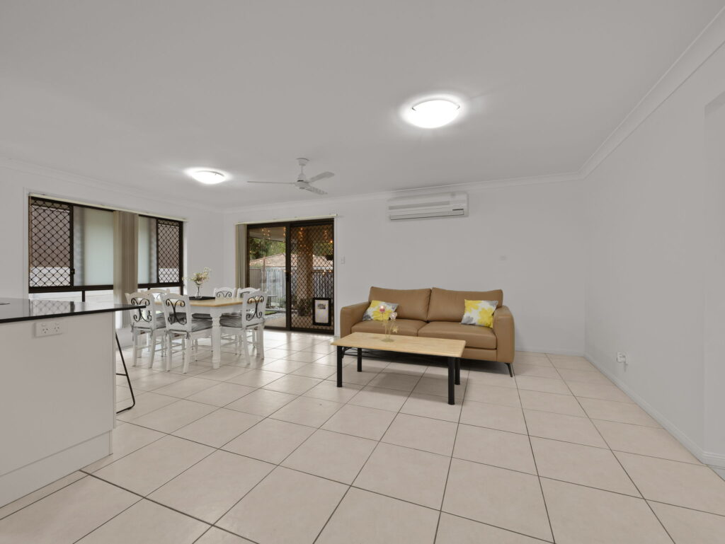 33 Chanel Court, Wulkuraka, QLD 4305