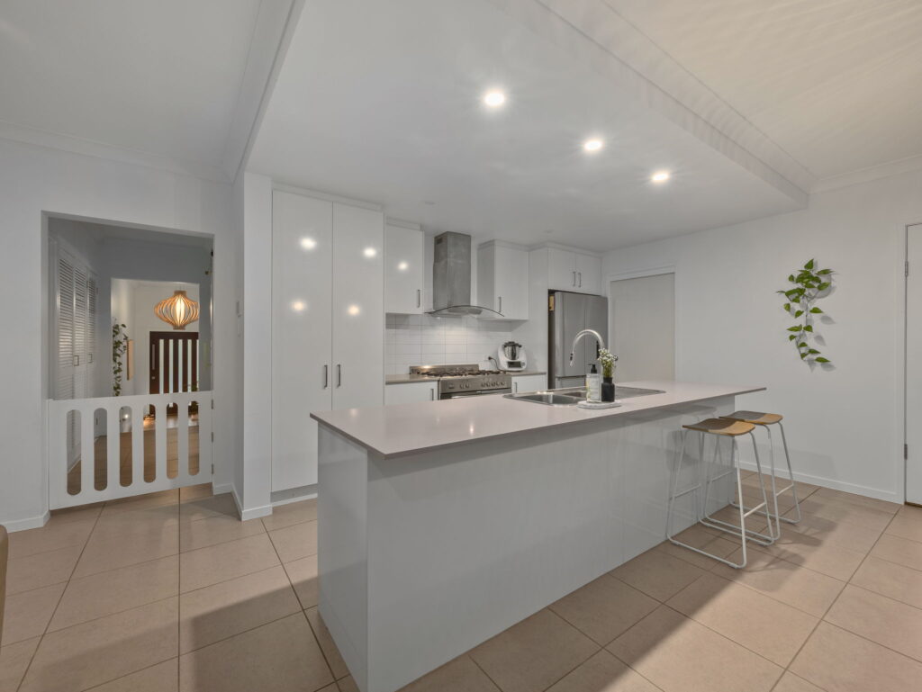 11 Avalon Close, Bellbird Park, QLD 4300