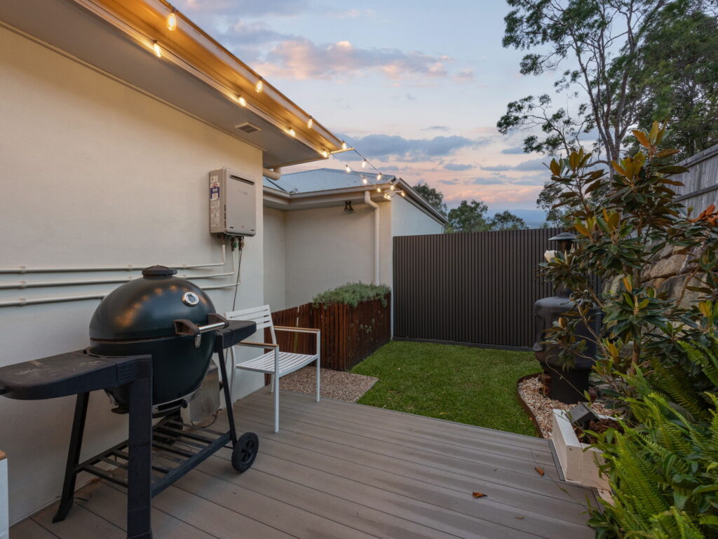 11 Avalon Close, Bellbird Park, QLD 4300