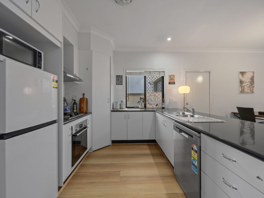 11 Violet Avenue, Springfield Lakes, QLD 4300