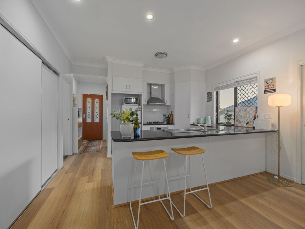 11 Violet Avenue, Springfield Lakes, QLD 4300