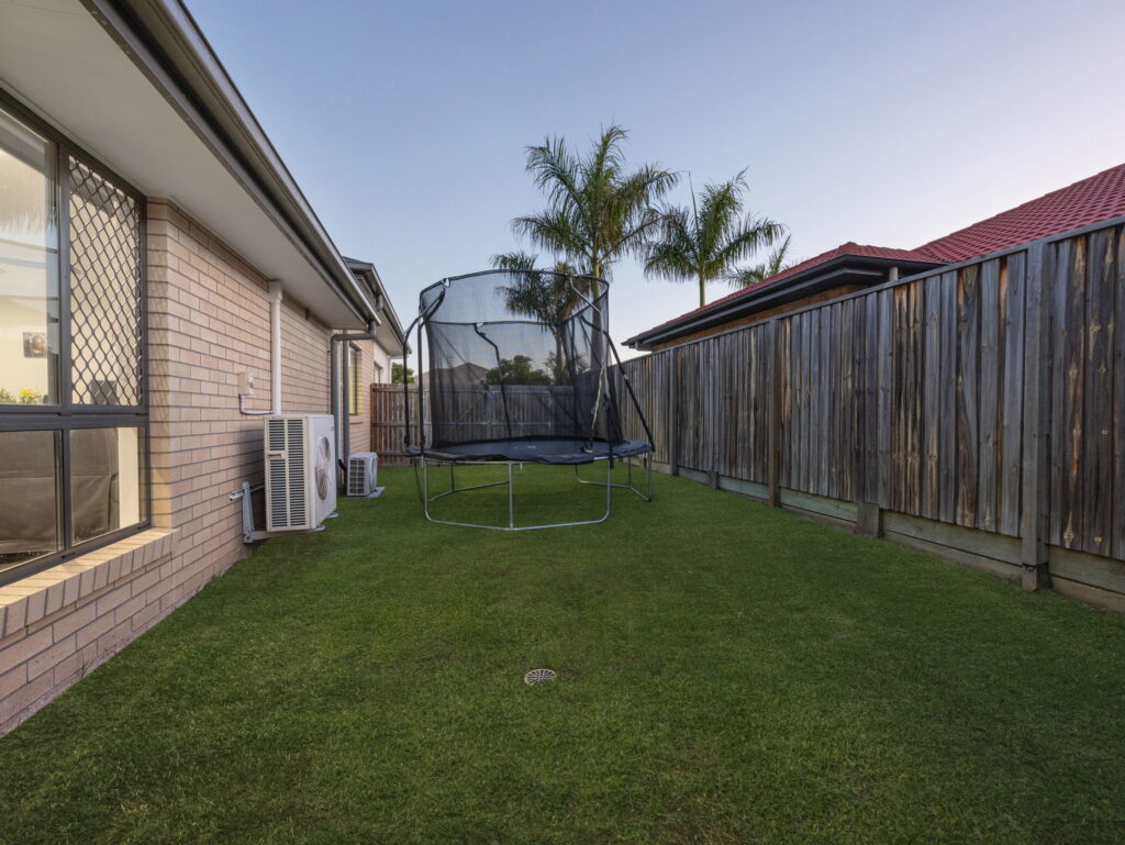 33 Mcgoldrick Street, Flagstone, QLD 4280