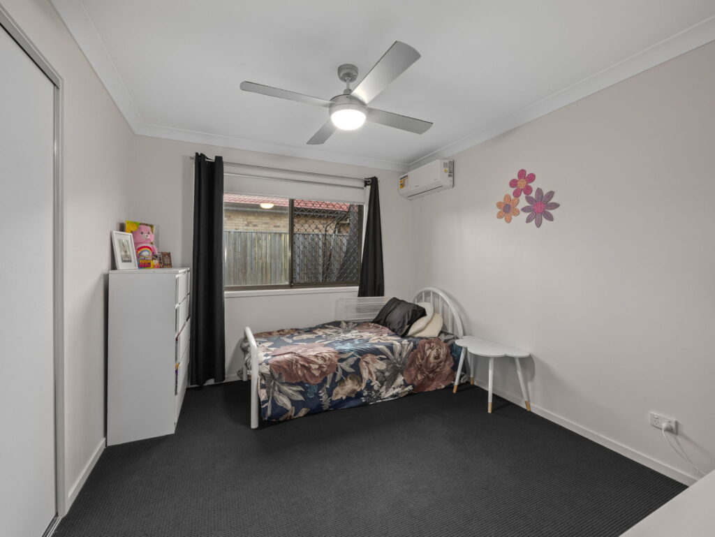 33 Mcgoldrick Street, Flagstone, QLD 4280
