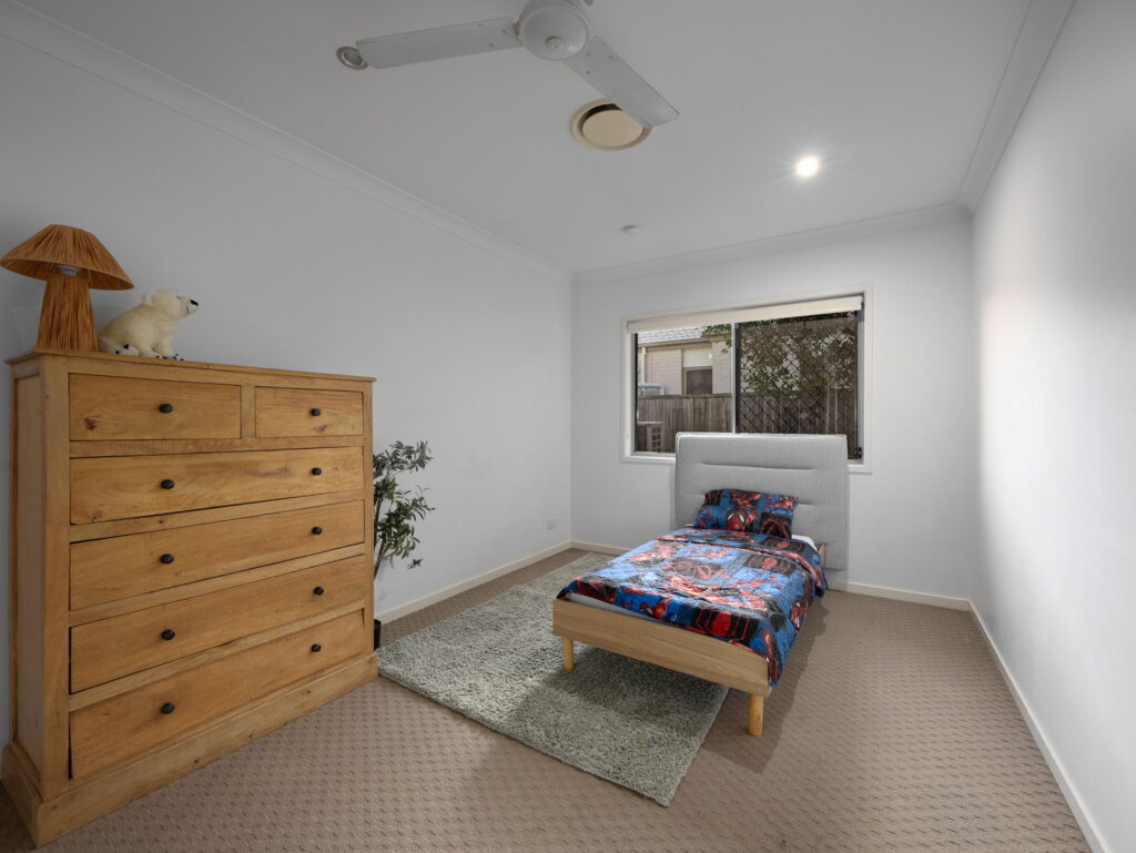 22 Kordan Boulevard, Raceview, QLD 4305