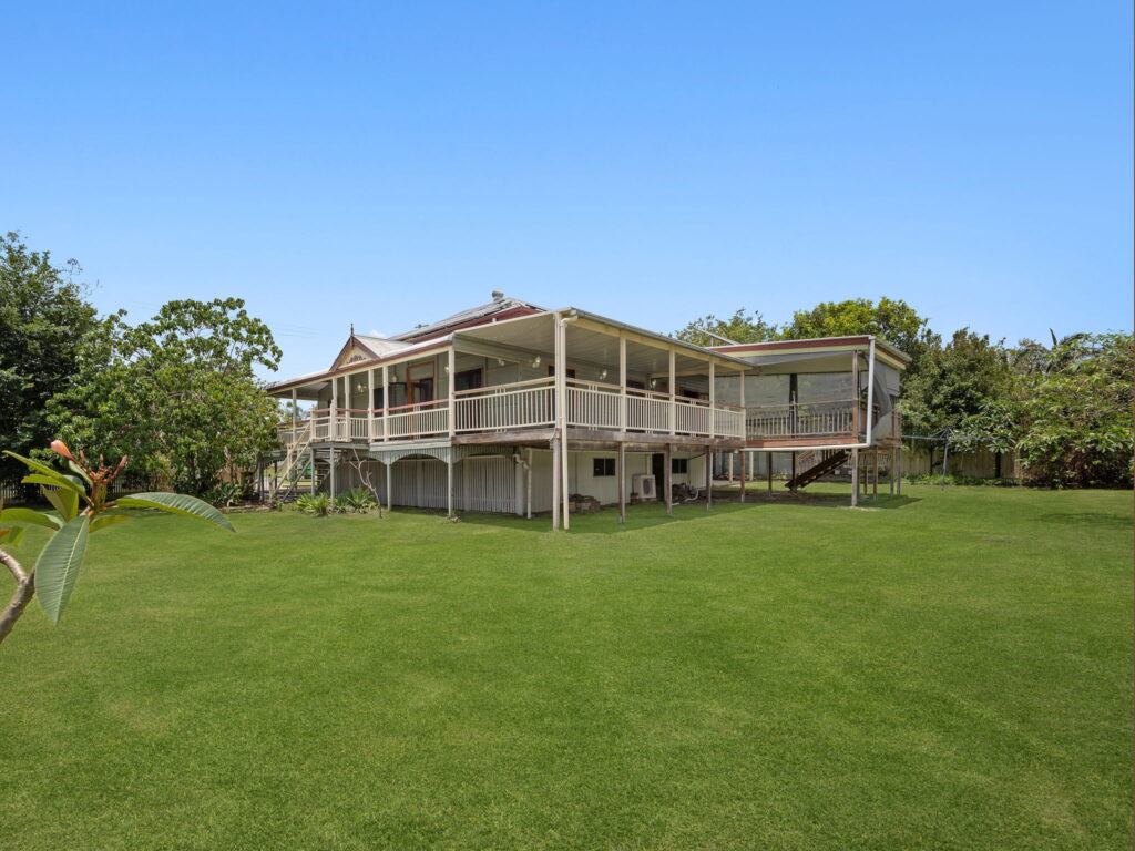 141 Cascade Street, Raceview, QLD 4305