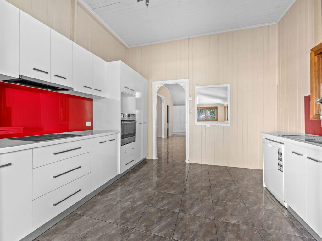 141 Cascade Street, Raceview, QLD 4305