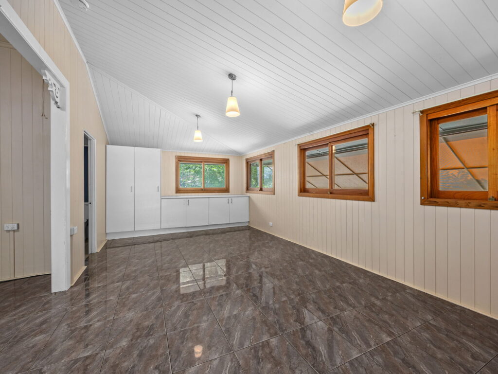 141 Cascade Street, Raceview, QLD 4305