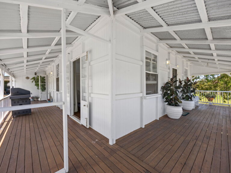 18 Hall Street, Harrisville, QLD 4307