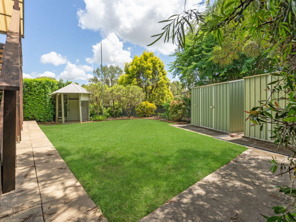 3 Olbern Crescent, Yamanto, QLD 4305