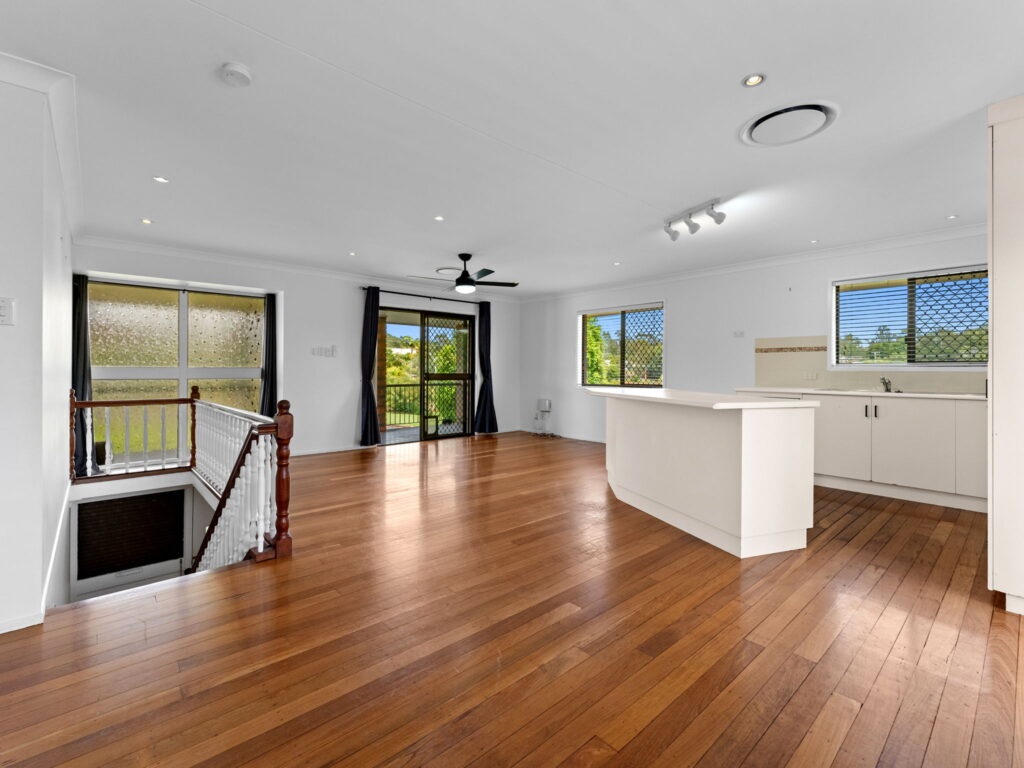 3 Olbern Crescent, Yamanto, QLD 4305