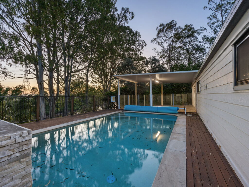 86 South Queensborough Parade, Karalee, QLD 4306