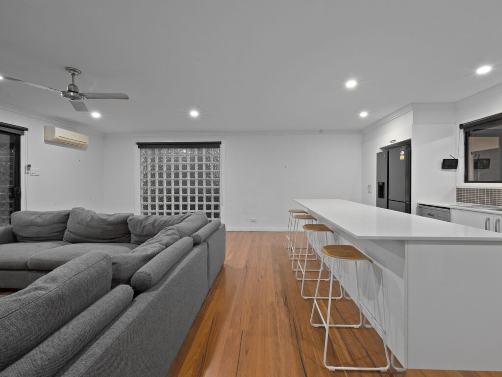 86 South Queensborough Parade, Karalee, QLD 4306