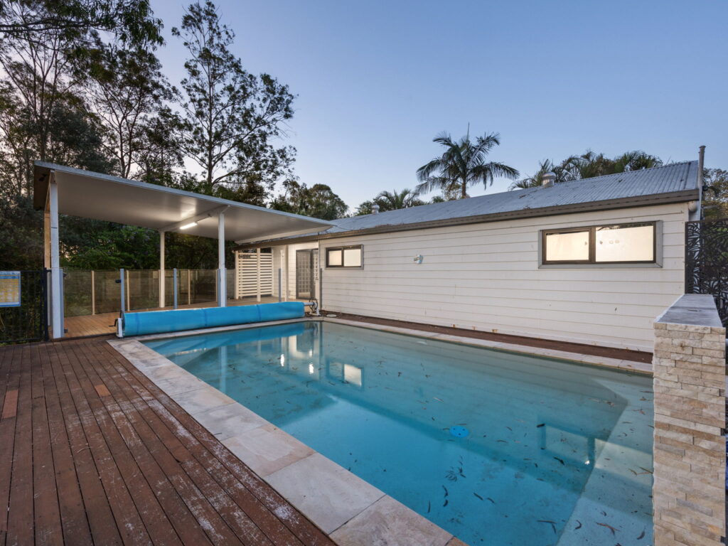 86 South Queensborough Parade, Karalee, QLD 4306