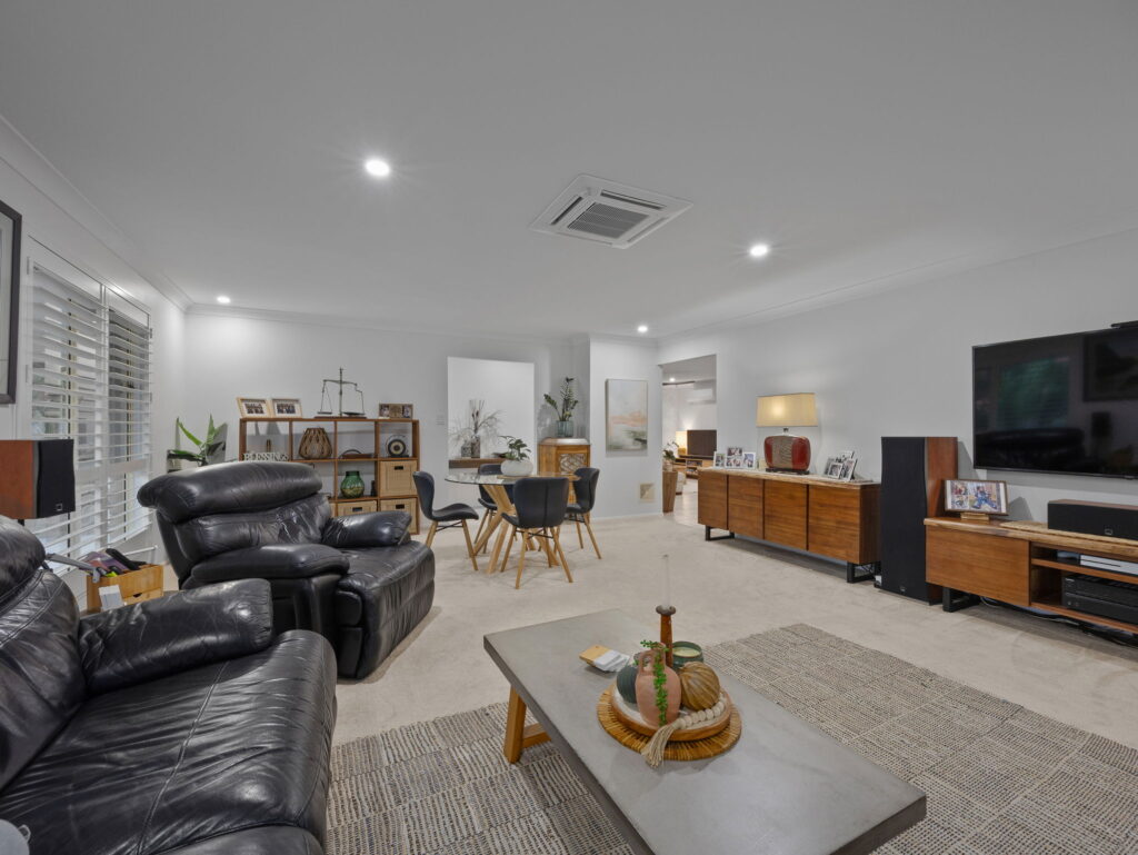 5-7 Echidna Court, Greenbank, QLD 4124