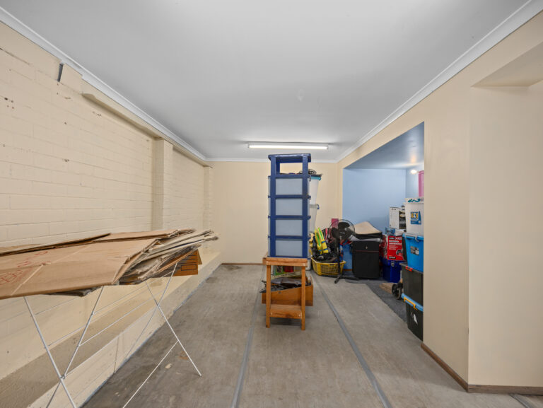 147 Chambers Flat Road, Marsden, QLD 4132