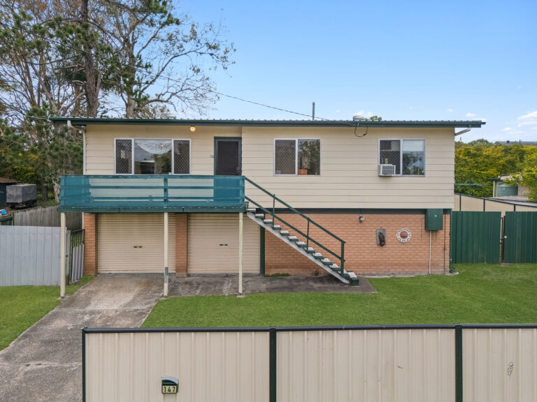 147 Chambers Flat Road, Marsden, QLD 4132
