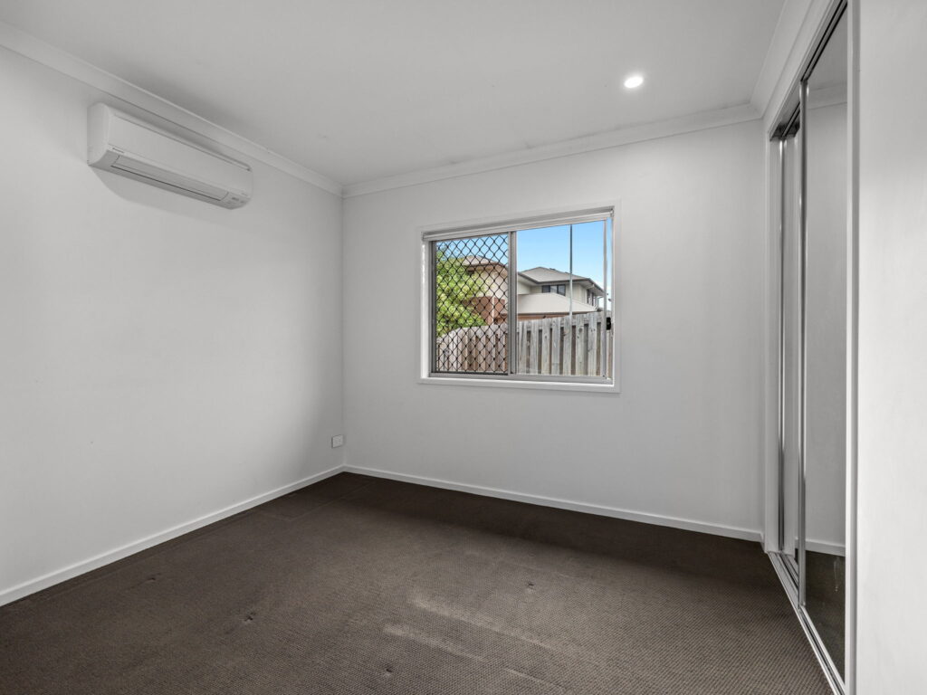 1 Mclean Street, Ripley, QLD 4306