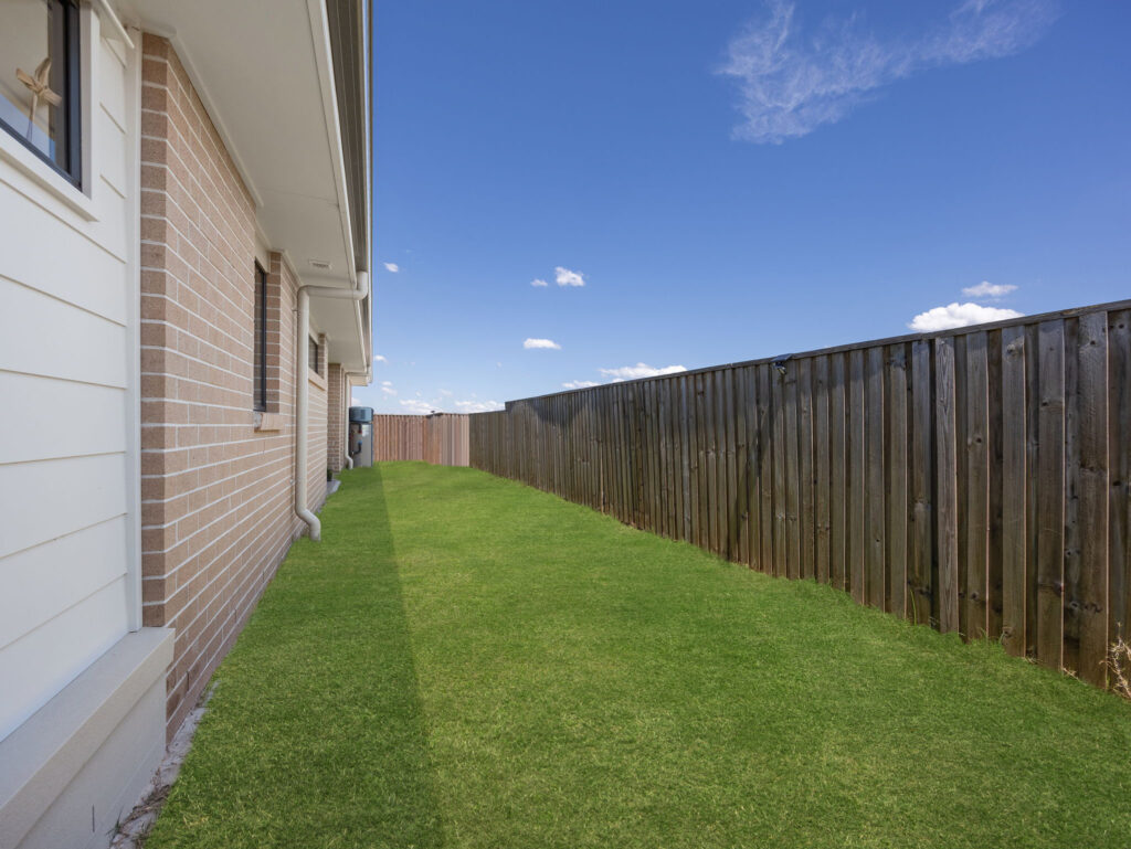 17 Jolly Mews, Ripley, QLD 4306