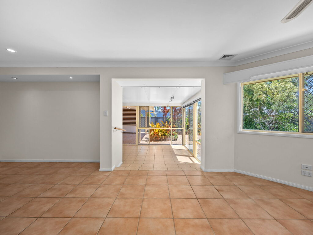 24 Quoll Close, Burleigh Heads, QLD 4220
