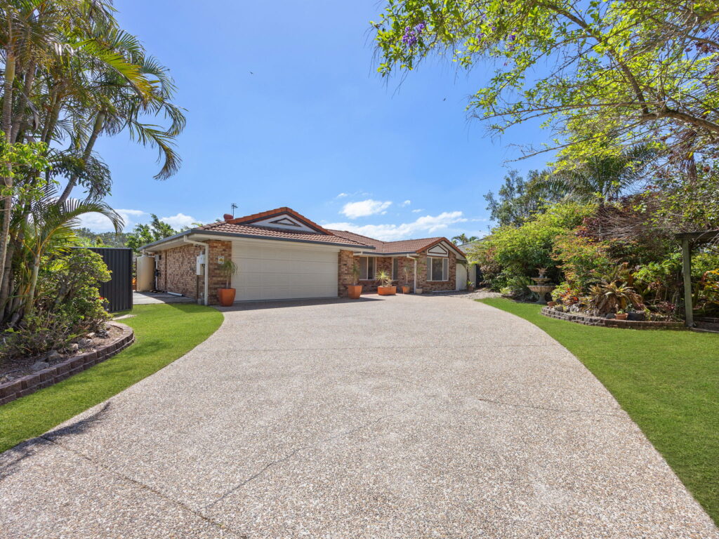24 Quoll Close, Burleigh Heads, QLD 4220