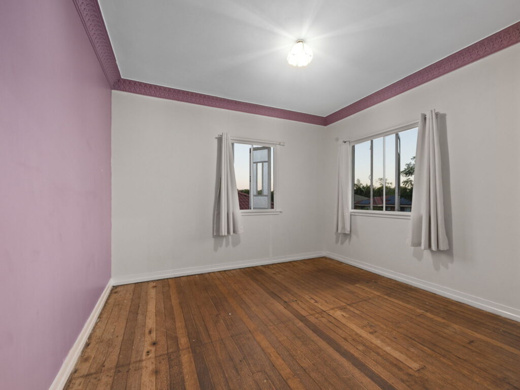 4 Colonial Court, Raceview, QLD 4305