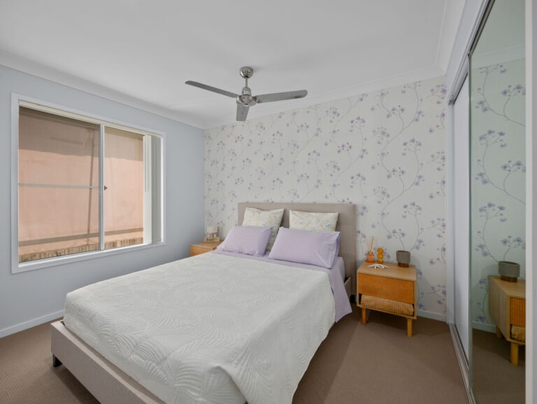42 Falcon Street, Redbank Plains, QLD 4301