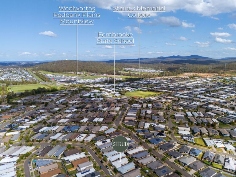 42 Falcon Street, Redbank Plains, QLD 4301
