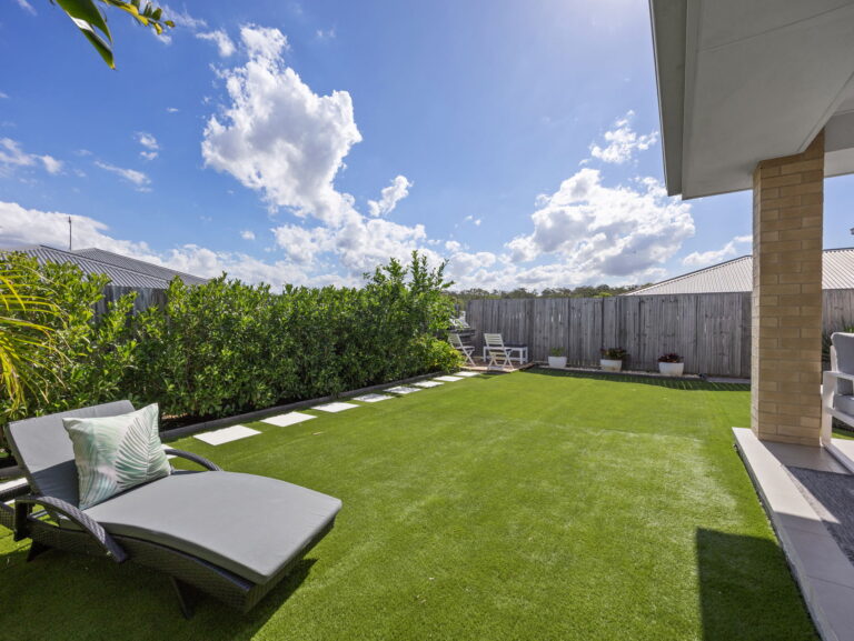 42 Falcon Street, Redbank Plains, QLD 4301