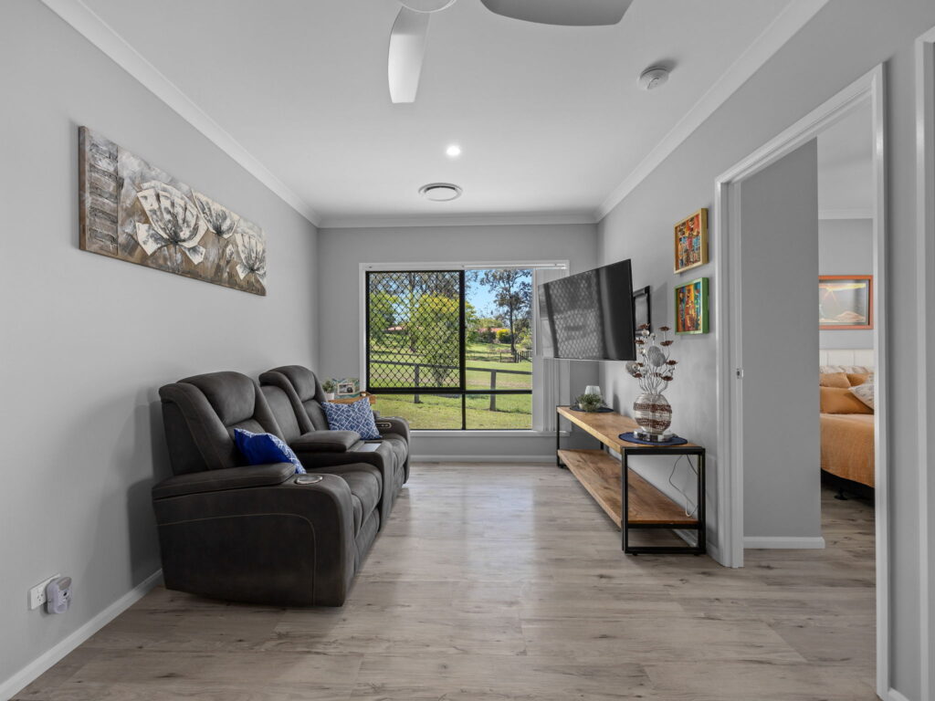 16 Duncan Drive, Aratula, QLD 4309