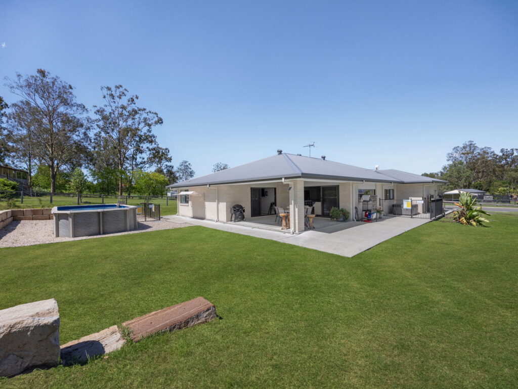 16 Duncan Drive, Aratula, QLD 4309