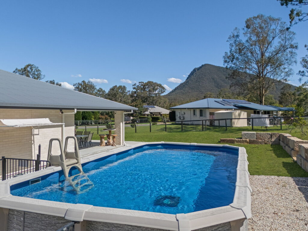 16 Duncan Drive, Aratula, QLD 4309