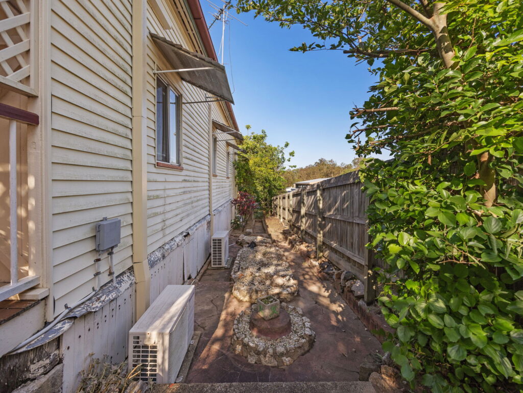 3 Harlin Road, Sadliers Crossing, QLD 4305