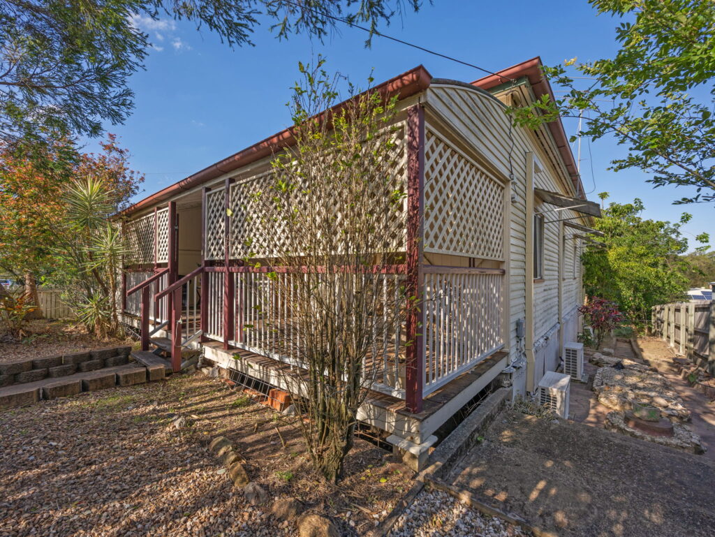 3 Harlin Road, Sadliers Crossing, QLD 4305