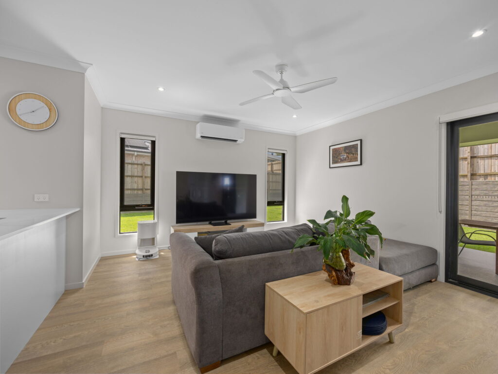 128 Anderson Drive, Greenbank, QLD 4124