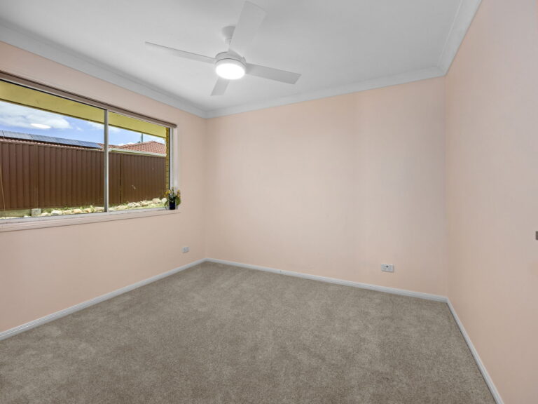 5 Mcgreavy Street, One Mile, QLD 4305