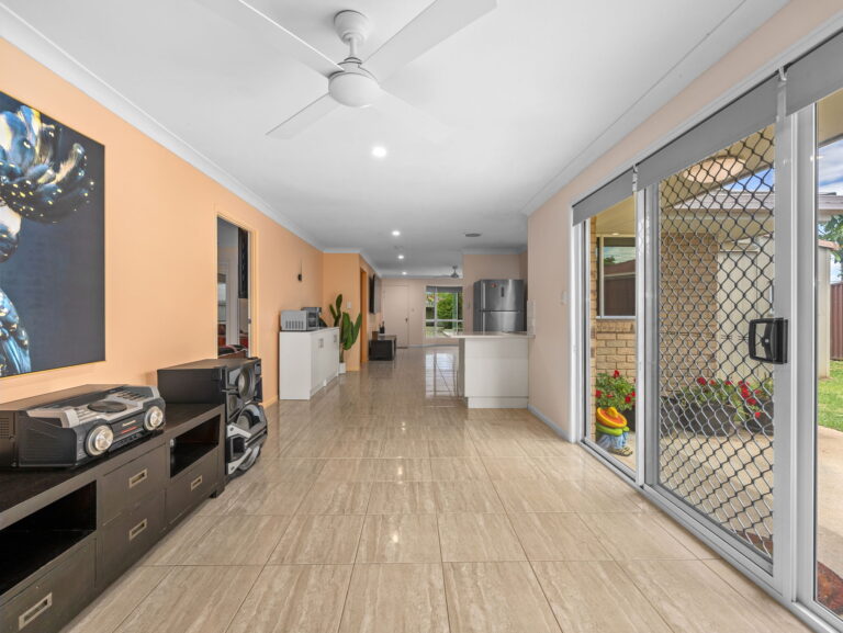 5 Mcgreavy Street, One Mile, QLD 4305