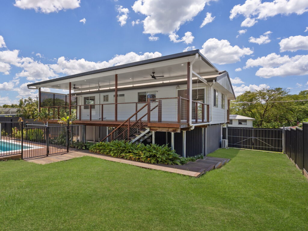 14 Glen Fairlie Avenue, Redbank Plains, QLD 4301