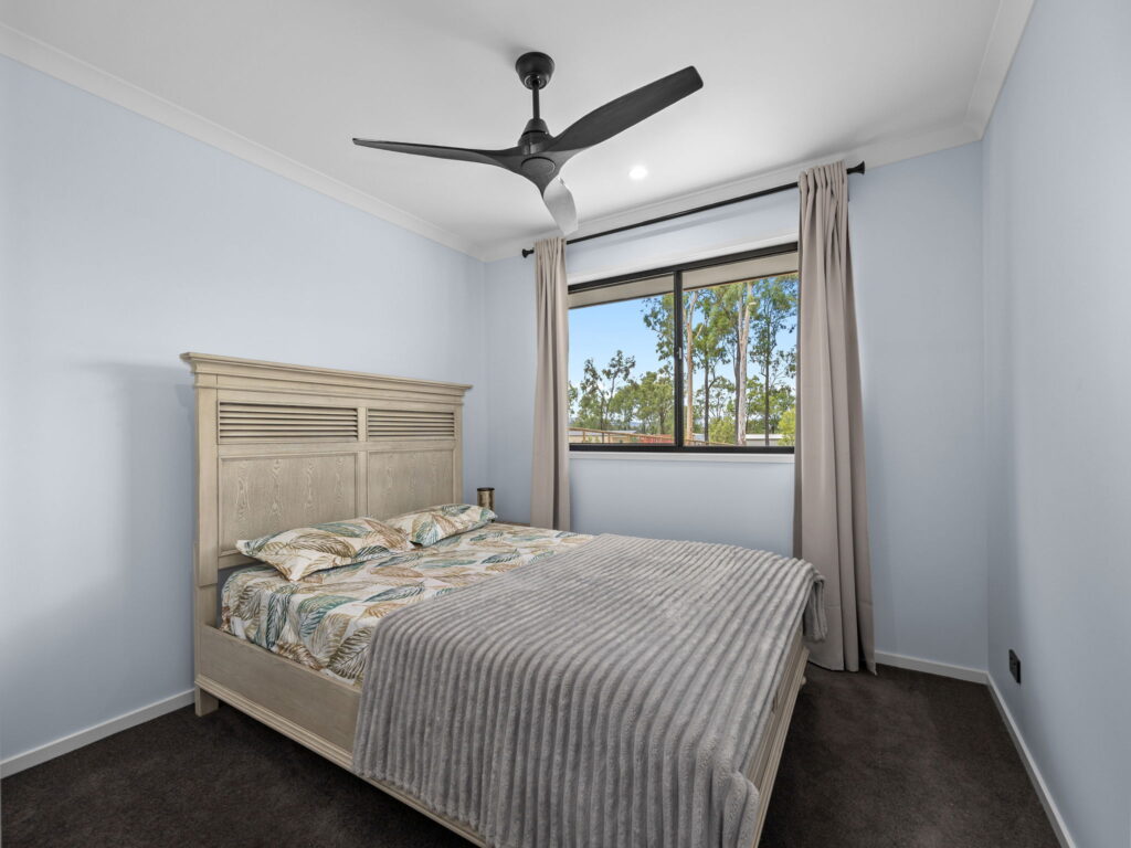 11 Camden Court, Kensington Grove, QLD 4341