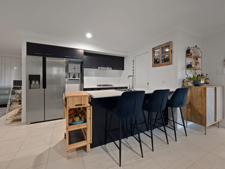 1 Shearer Court, Ripley, QLD 4306