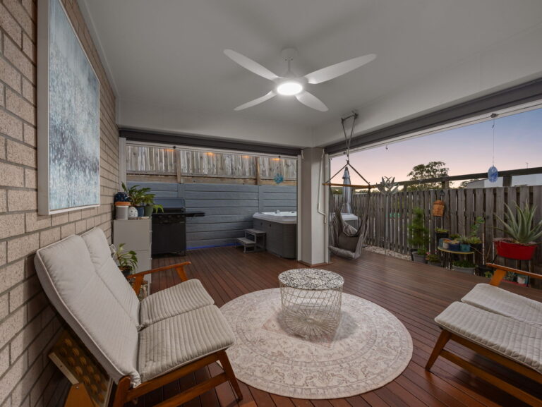1 Shearer Court, Ripley, QLD 4306
