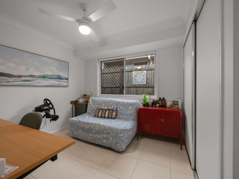 1 Shearer Court, Ripley, QLD 4306