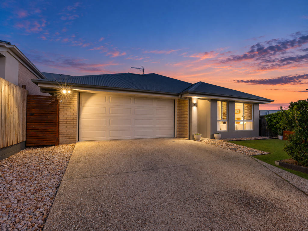 1 Shearer Court, Ripley, QLD 4306